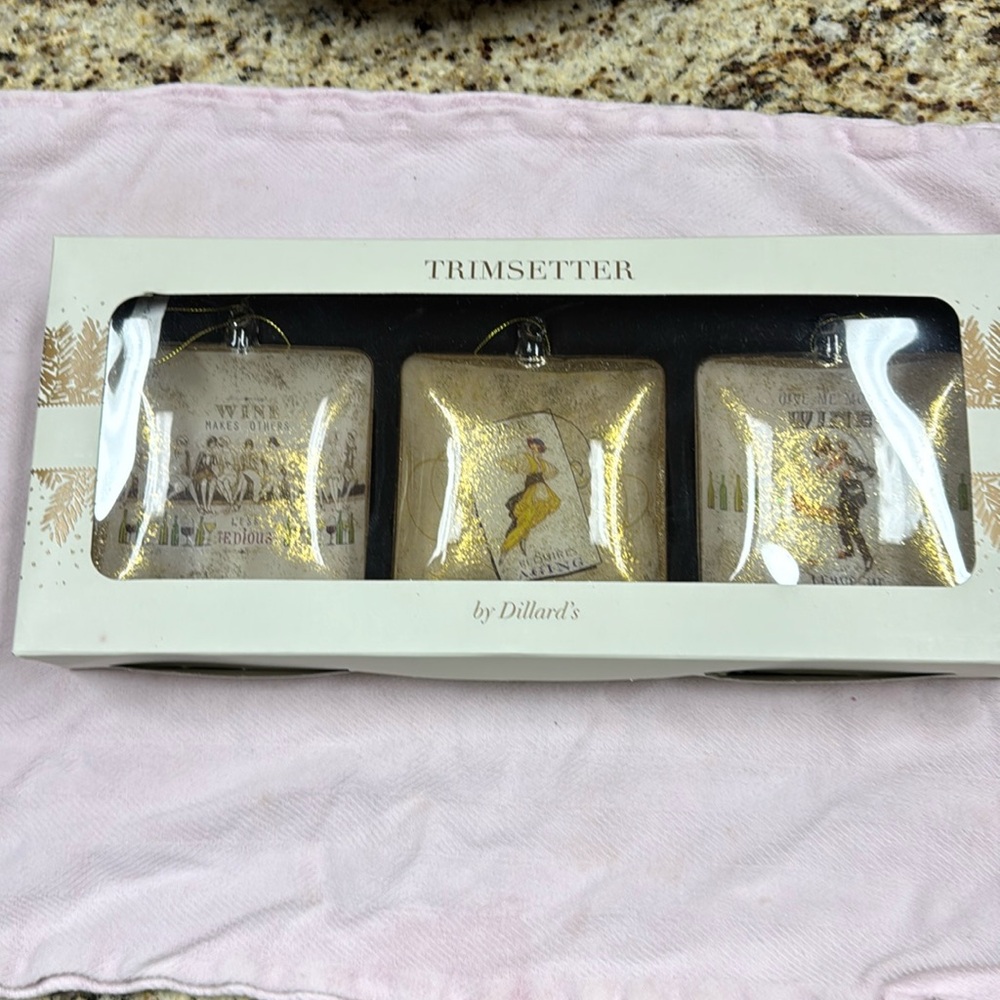 Ornaments Wine Trio of Dillard’s Trimsetter Wine Theme Ornaments.